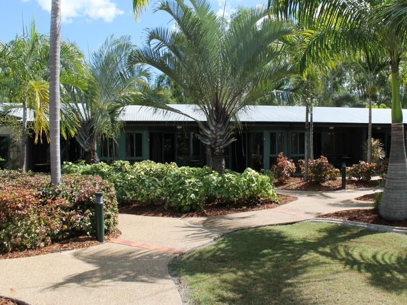 Capricorn Motel & Conference Centre Rockhampton Bagian luar foto